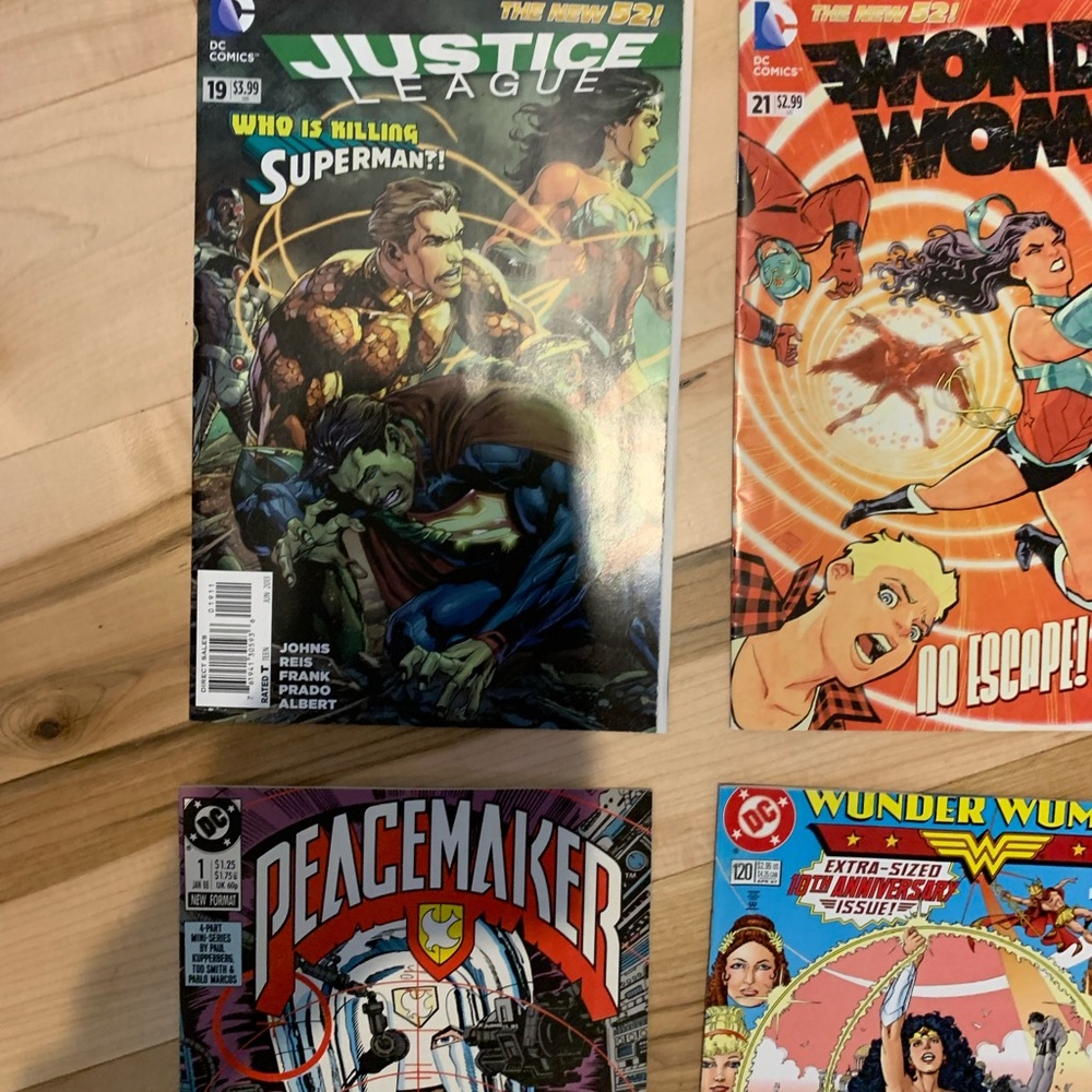 Comic Book Lot - Picture 10 of 13